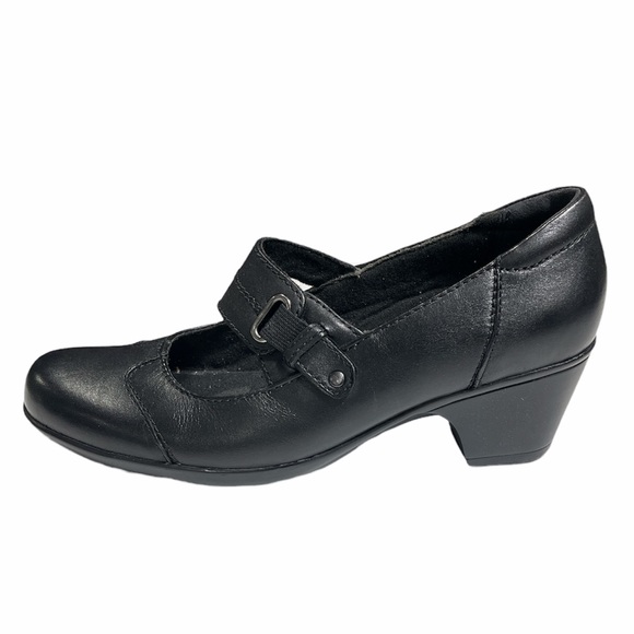 Clarks Shoes - Clarks Leather Slip-on Mary Janes Ingalls Siene  5.5M  0482